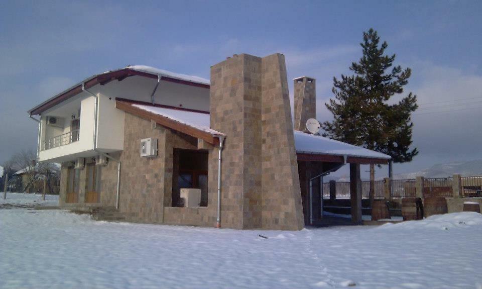 Вила Дъбовец Dubovets المظهر الخارجي الصورة